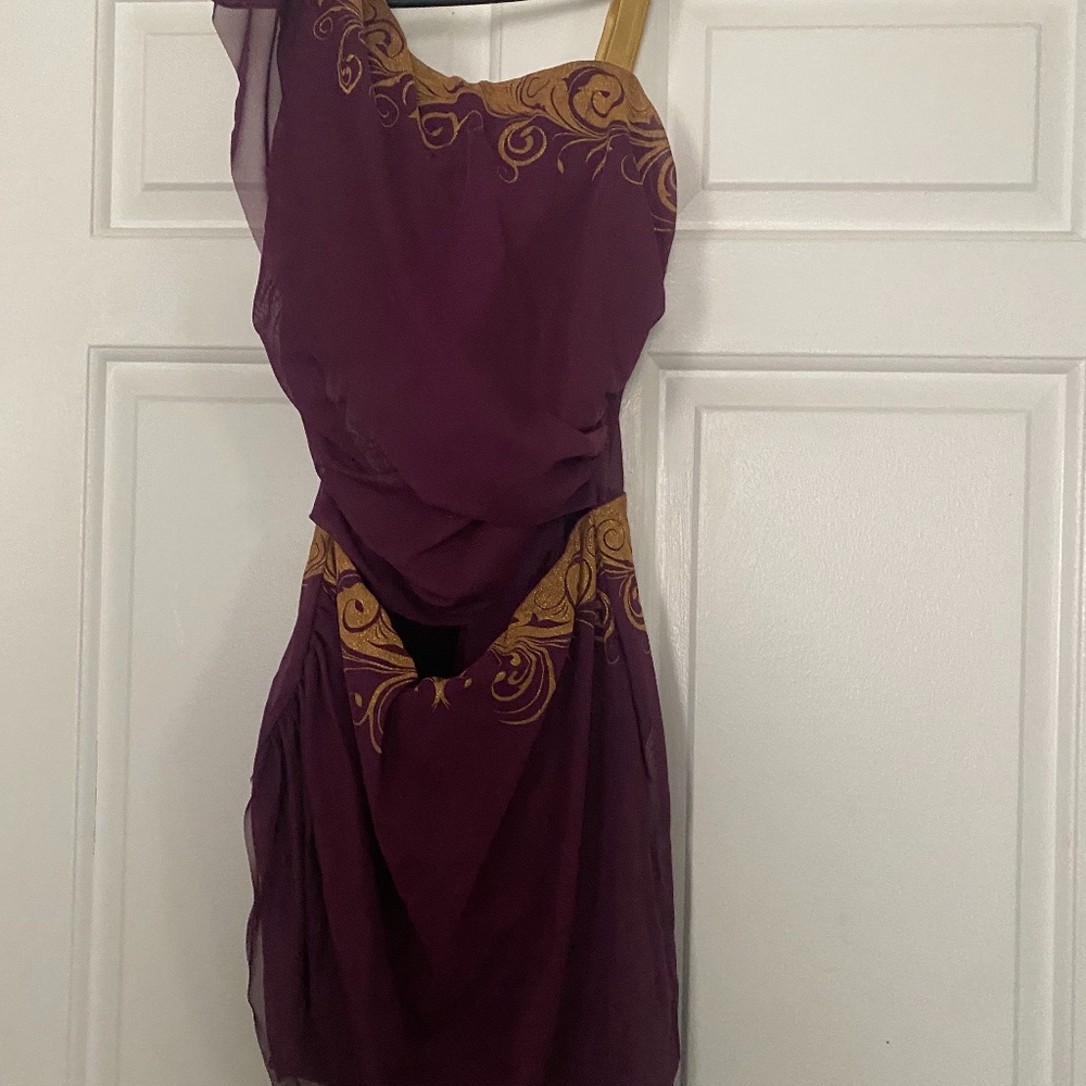 Dance costume